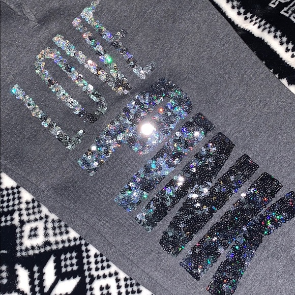 Rare HTF outfit by VS PINK - Picture 4 of 4